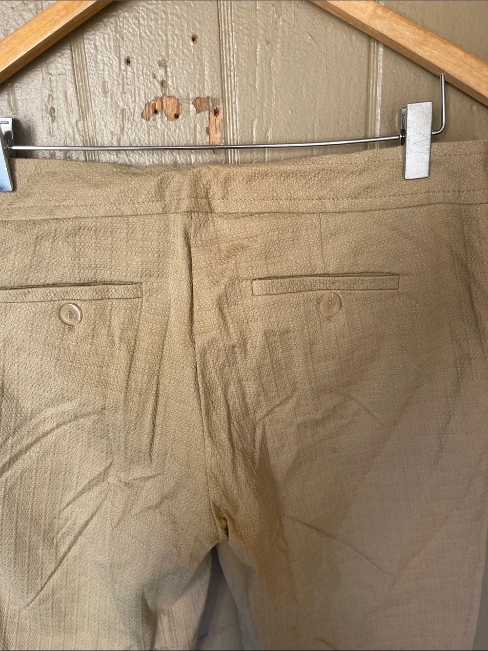 Trina Turk Dress Shorts in Tan Size 8